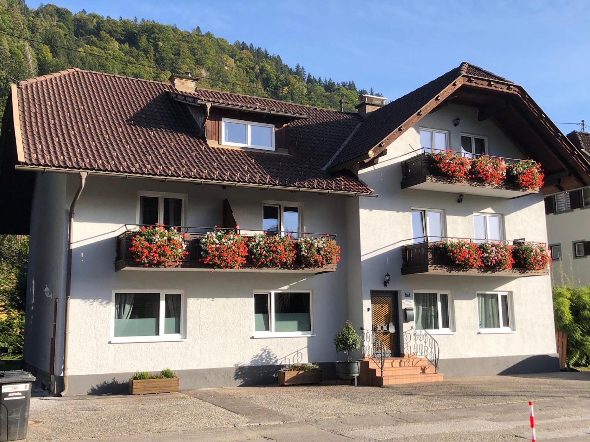 Appartement Zirbenduft Ferienhaus Fuenf Sinne Döbriach Eksteriør bilde
