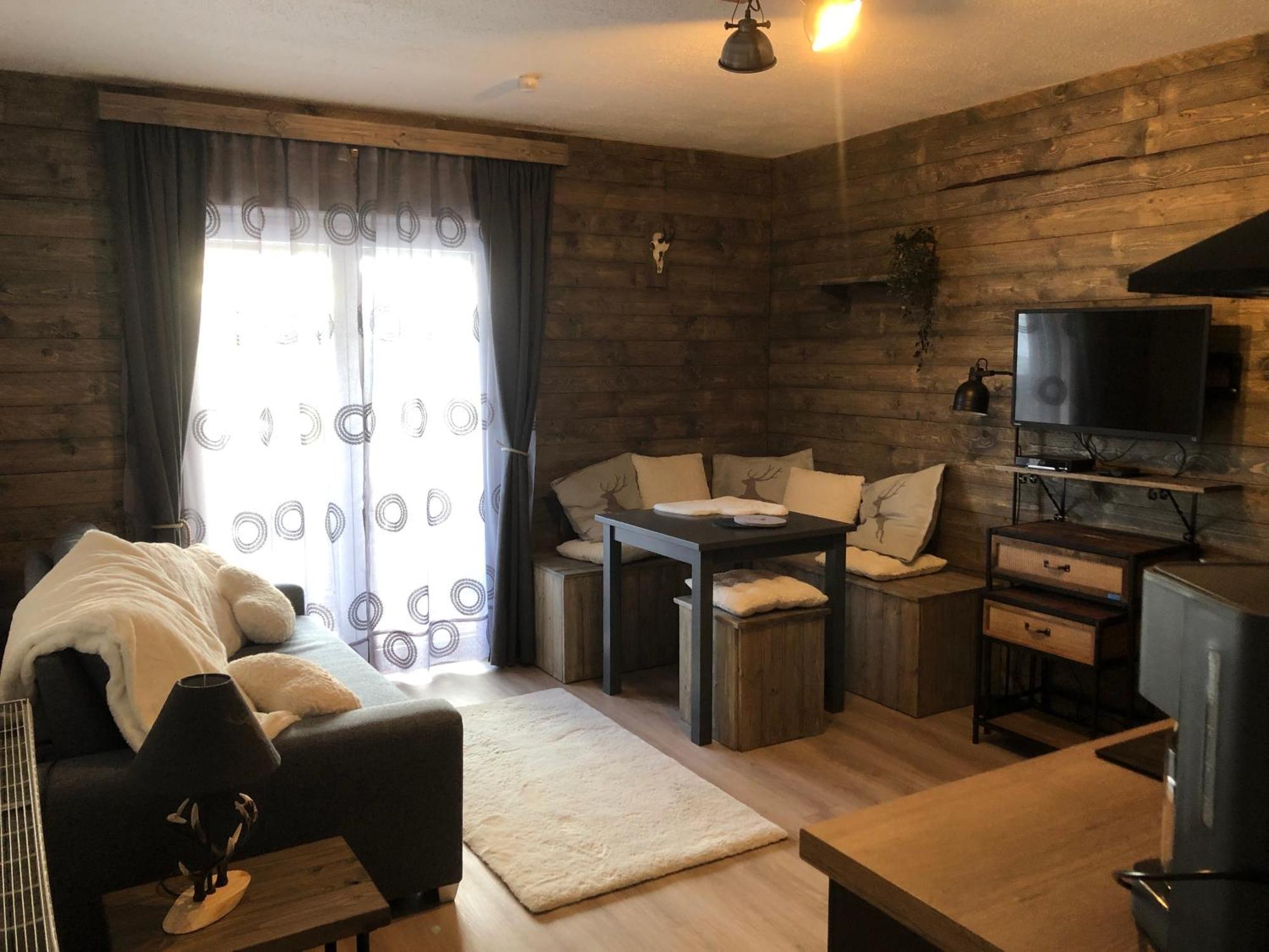 Appartement Zirbenduft Ferienhaus Fuenf Sinne Döbriach Eksteriør bilde