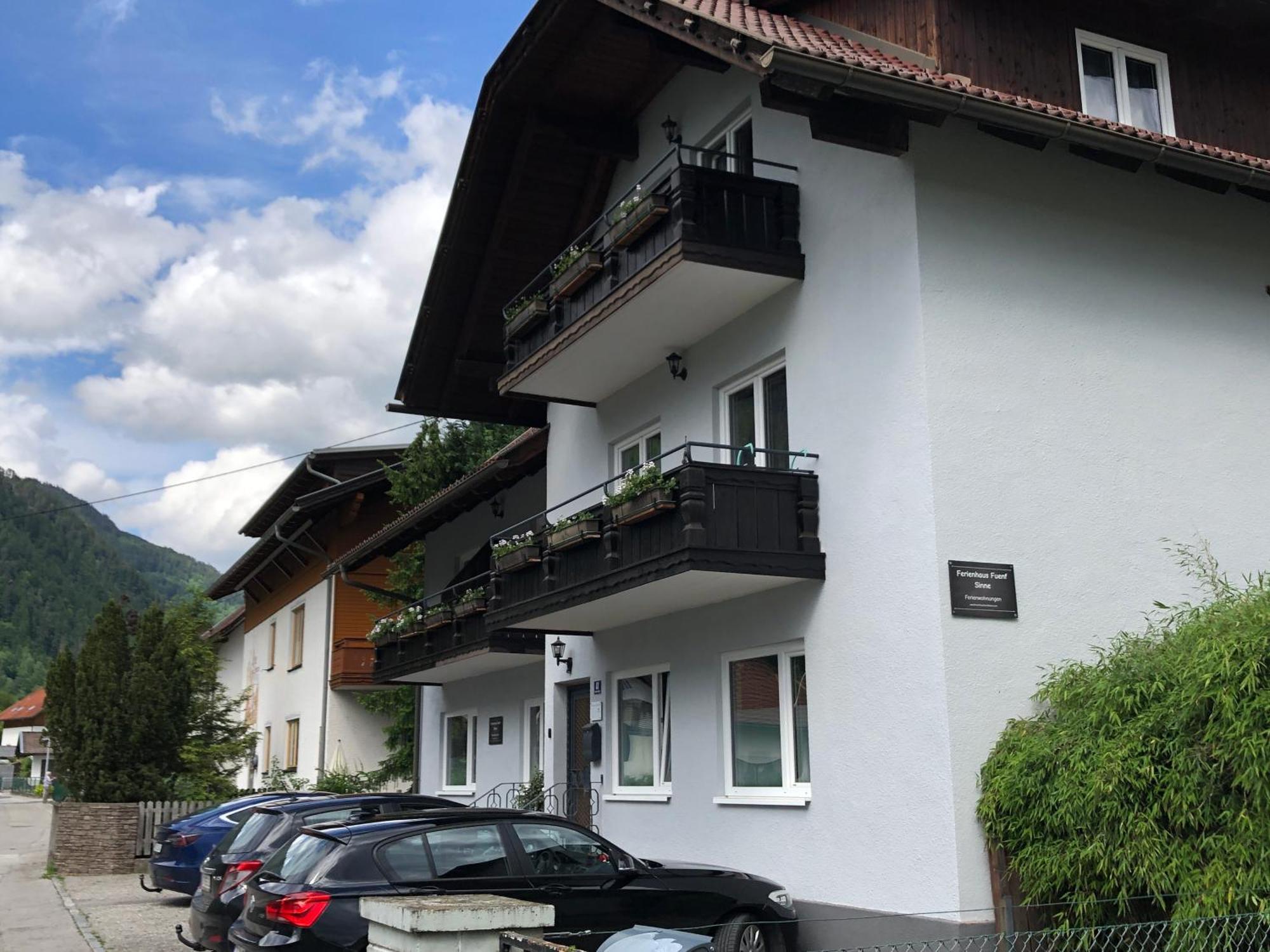 Appartement Zirbenduft Ferienhaus Fuenf Sinne Döbriach Eksteriør bilde